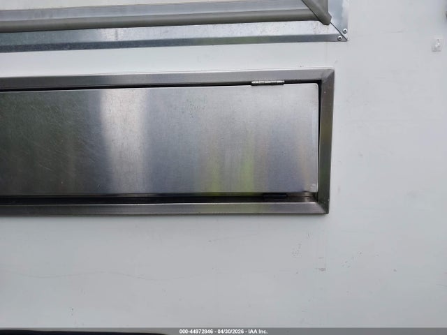 Fud Trailers Concession Trailer