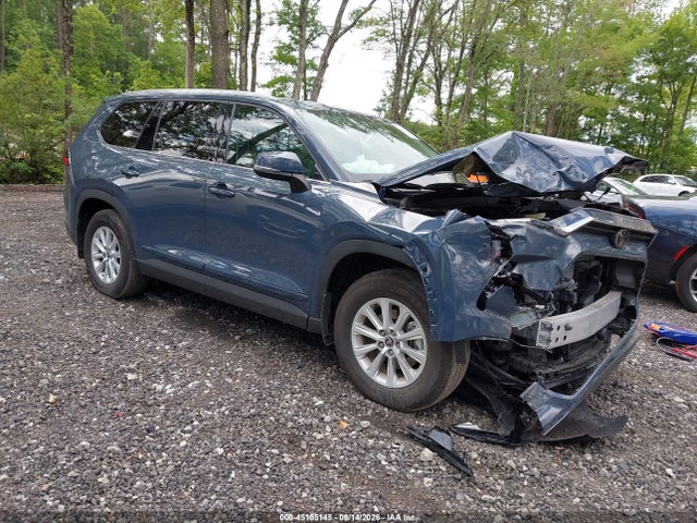 Salvage Toyota Grand Highlander Image