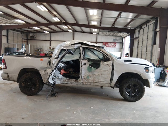 Ram 1500 Big Horn  4x4 5'7 Box