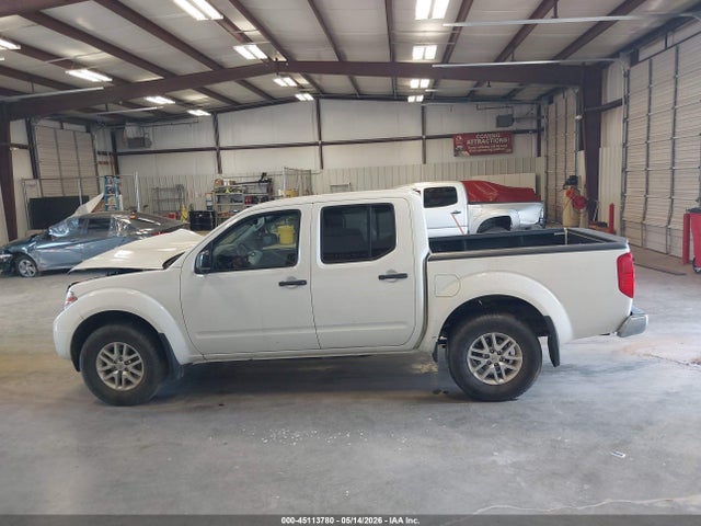 Nissan Frontier Sv