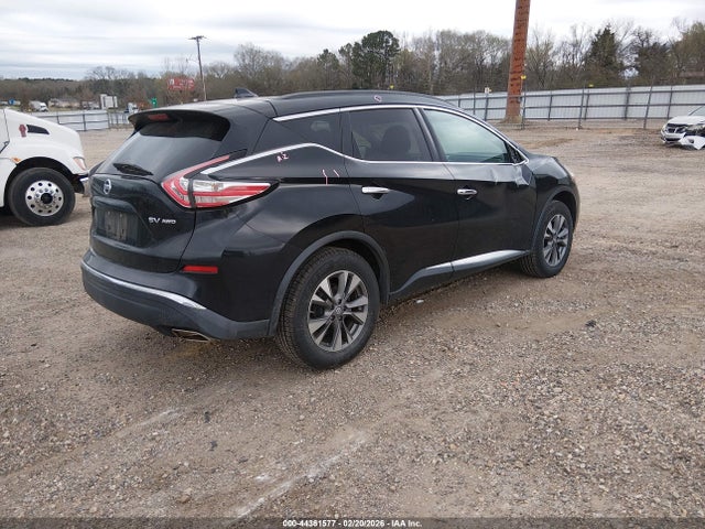 Nissan Murano Sv