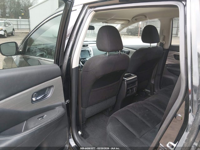 Nissan Murano Sv