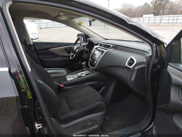 Nissan Murano Sv