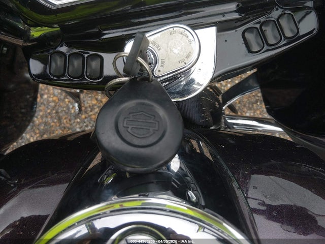 Harley-Davidson Fltrxs Road Glide Special
