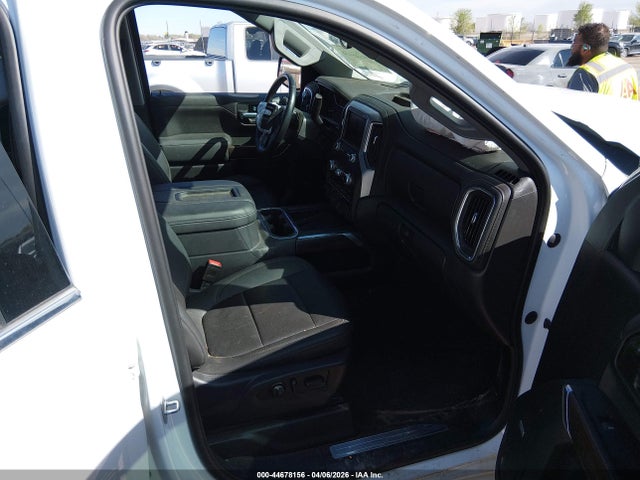 GMC Sierra 1500 4wd  Short Box Slt
