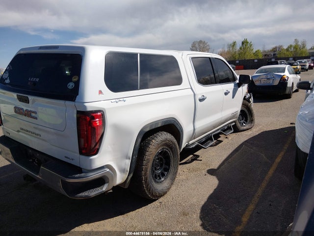 GMC Sierra 1500 4wd  Short Box Slt