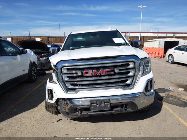 GMC Sierra 1500 4wd  Short Box Slt