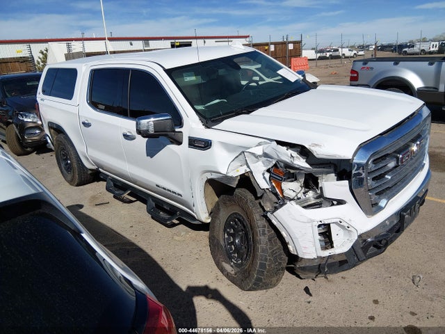 Salvage GMC Sierra 1500 Image