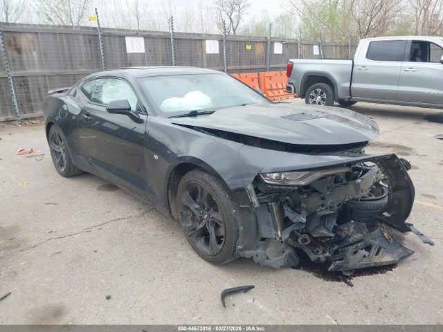 Salvage Chevrolet Camaro Image