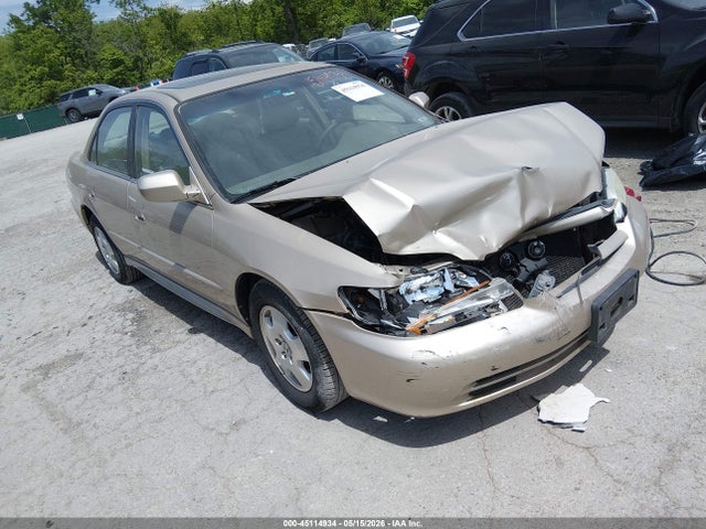 Salvage Honda Accord Image
