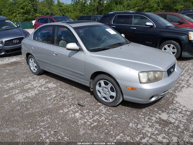 Salvage Hyundai ELANTRA Image