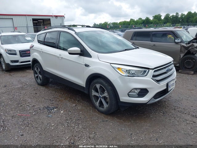 Salvage Ford Escape Image