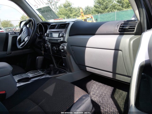 Toyota 4Runner Sr5 V6