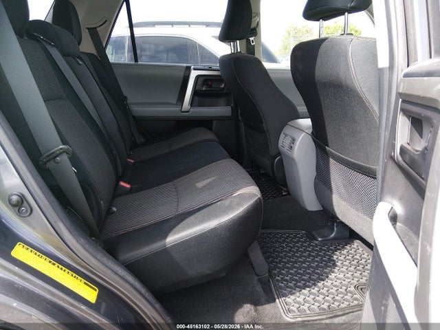 Toyota 4Runner Sr5 V6