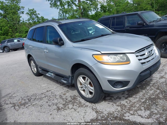 Salvage Hyundai SANTA FE Image