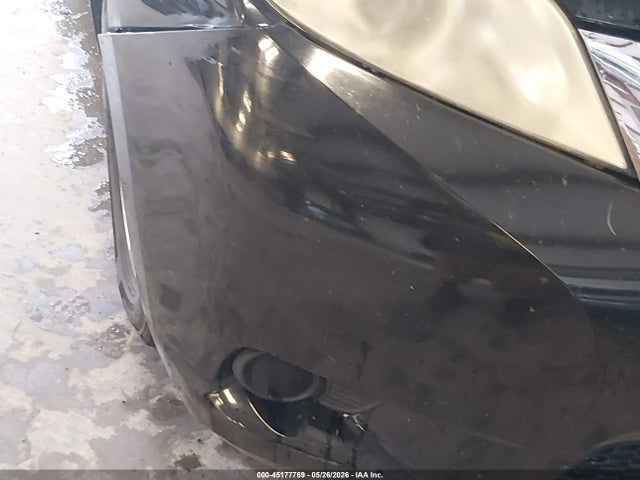 Toyota Sienna Le V6
