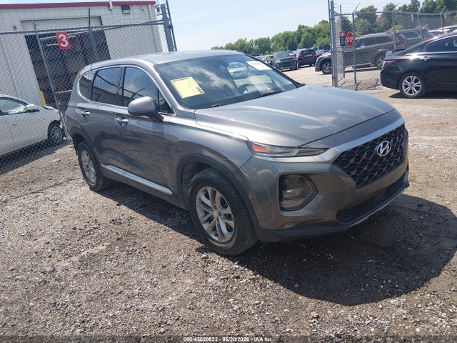 Salvage Hyundai SANTA FE Image