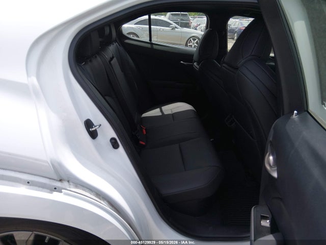 Lexus Ux F Sport Handling