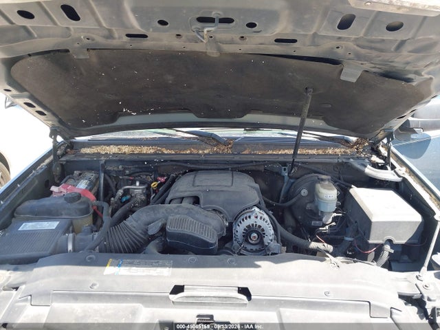 Chevrolet Suburban 1500 Lt