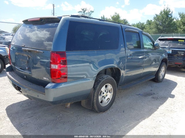 Chevrolet Suburban 1500 Lt