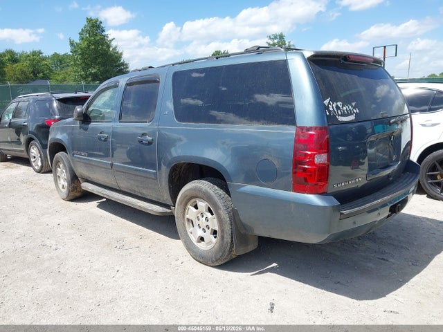 Chevrolet Suburban 1500 Lt