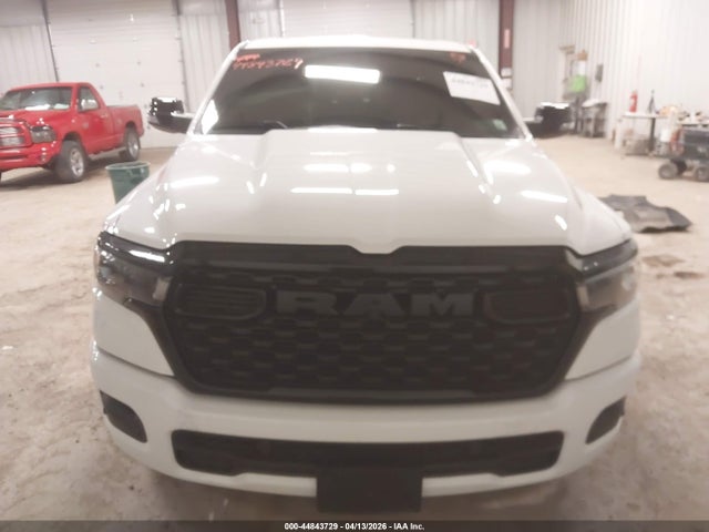Ram 1500 Big Horn  4x4 5'7 Box