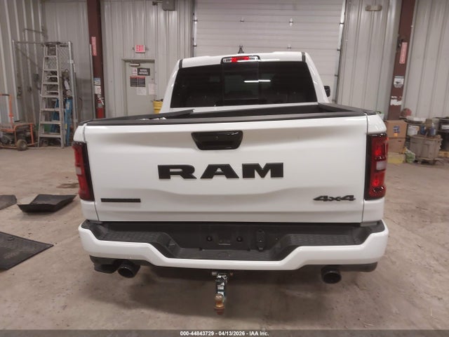 Ram 1500 Big Horn  4x4 5'7 Box