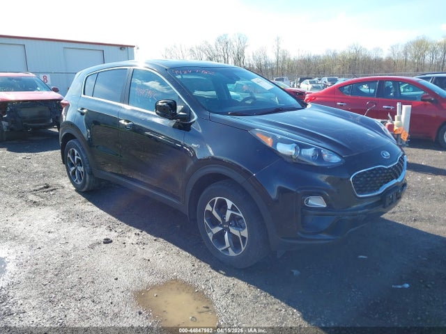 Salvage Kia Sportage Image