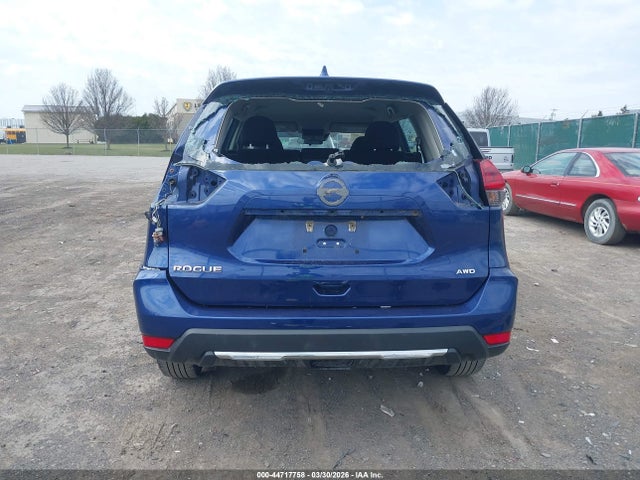 Nissan Rogue S Intelligent Awd