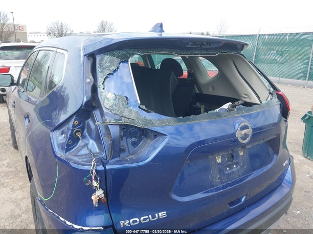 Nissan Rogue S Intelligent Awd