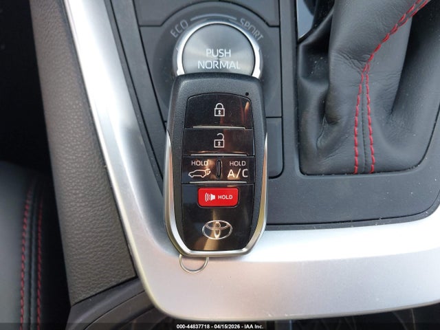 Toyota RAV4 Xse