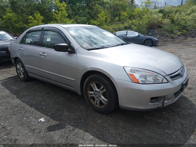 Salvage Honda Accord Image