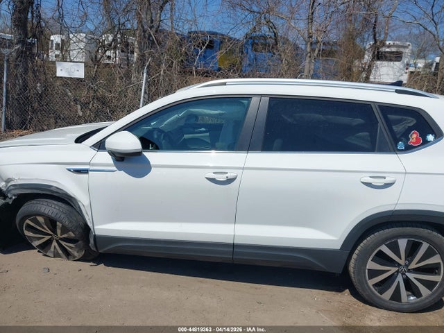 Volkswagen Taos 1.5t Se