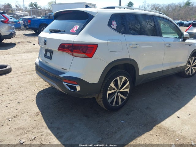 Volkswagen Taos 1.5t Se