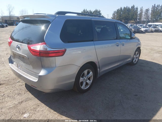 Toyota Sienna Le 8 Passenger