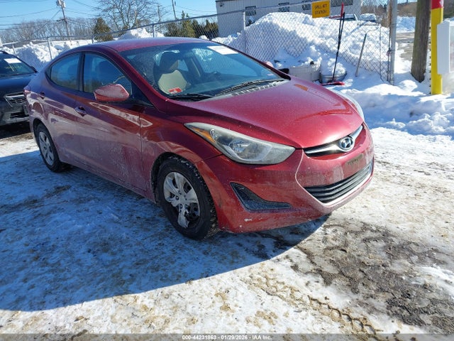 Salvage Hyundai ELANTRA Image