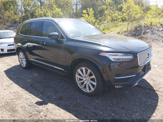 Salvage Volvo XC90 Image