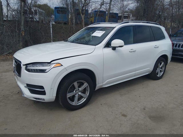 Volvo XC90 T5 Momentum