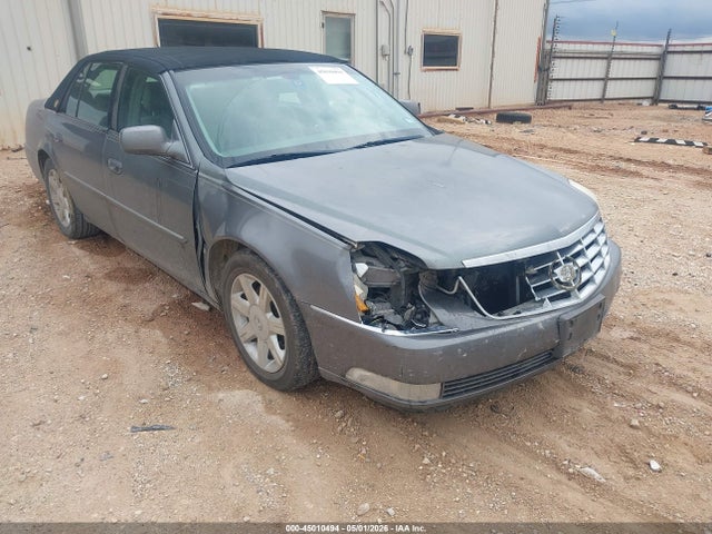 Cadillac DTS Standard