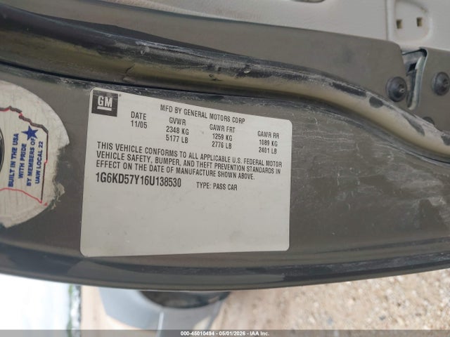 Cadillac DTS Standard