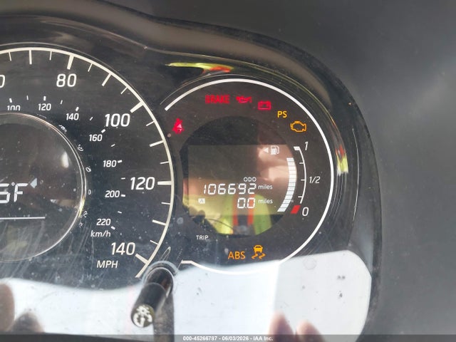 Nissan Versa Sv