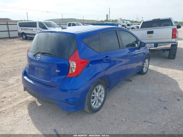 Nissan Versa Sv