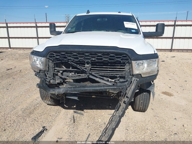 Ram 2500 Tradesman  4x2 8' Box