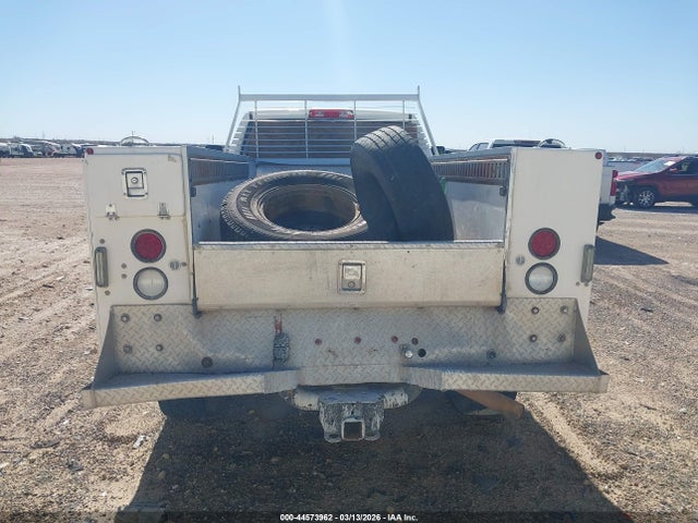 Ram 2500 Tradesman  4x2 8' Box