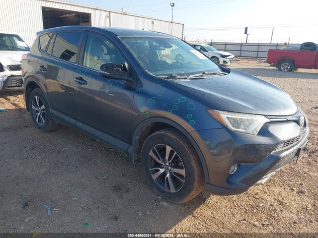 Salvage Toyota RAV4 Image