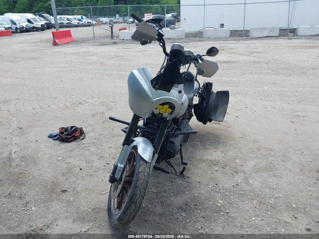 Harley-Davidson Fxlrs