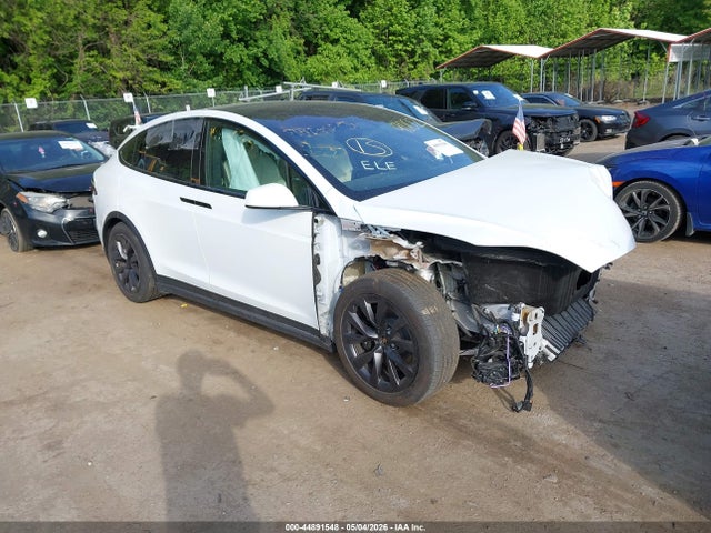 Salvage Tesla Model X Image