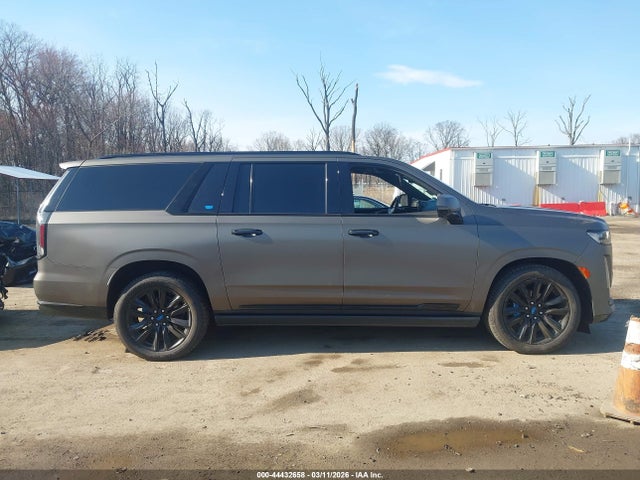 Cadillac Escalade 2wd Sport