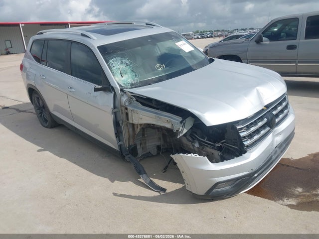 Salvage Volkswagen Atlas Image