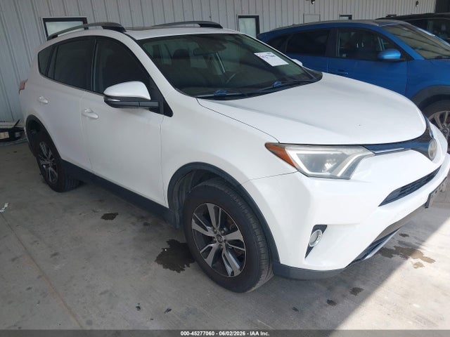 Salvage Toyota RAV4 Image